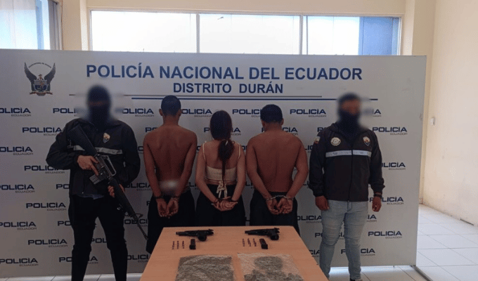Caen alias “Chucky”, “Pelado HP” y “Becky” con armas y droga en Durán
