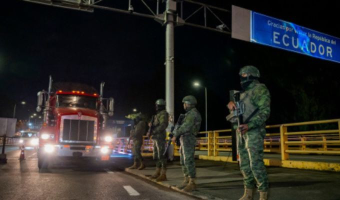 Colombia mueve 15.000 uniformados en la frontera tras nuevo cruce