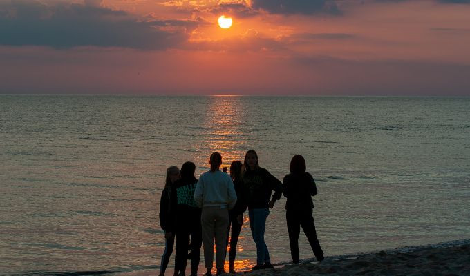Jueves 30 de abril se recupera: así queda el feriado largo