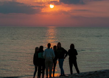 Jueves 30 de abril se recupera: así queda el feriado largo