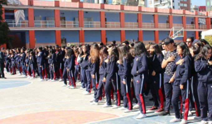 Clases en Quito arrancarán más tarde por el toque de queda