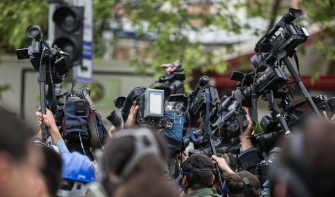 Golpe a la prensa:Ecuador se desploma 31 puestos en el ranking mundial