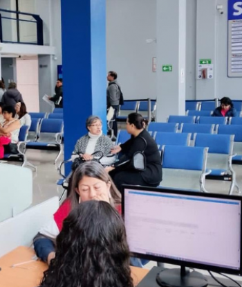 Ventas crecen 12,7% en abril por políticas económicas de Daniel Noboa