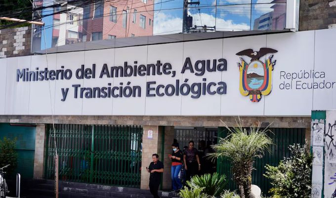 Electricidad y petróleo ponen contra las cuerdas al nuevo mando