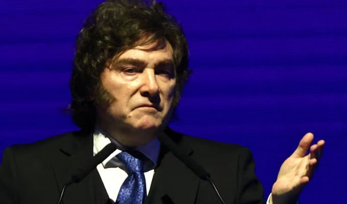 Ecuador espera la firma de Javier Milei para traer a Hernán Luque