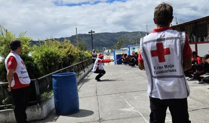 Cruz Roja impulsa la voz juvenil en una unidad educativa de Pelileo