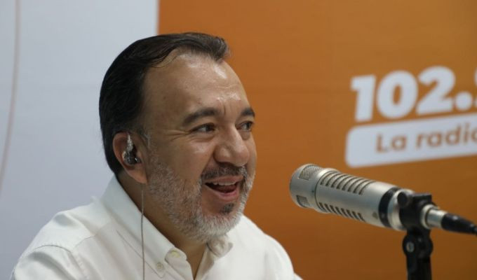 Pabel Muñoz estalla por reducción de buses en Quito