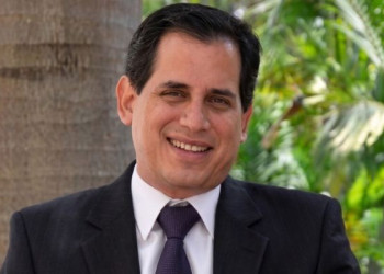 Juan Carlos Blum toma el mando del Ministerio de Ambiente y Energía