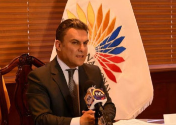 Cuenta regresiva para José Serrano: jueza definirá su futuro en Miami