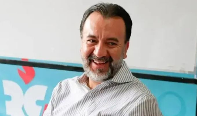 Pabel Muñoz le pone freno al alza del pasaje en Quito