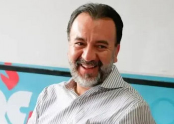 Pabel Muñoz le pone freno al alza del pasaje en Quito