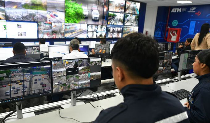 Línea 181 se llena de reportes por tránsito en Guayaquil