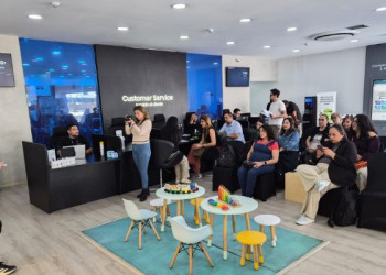 Samsung llevó la IA al Día de las Madres con un taller práctico