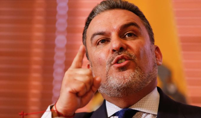 José Serrano evita su deportación a Ecuador tras decisión en corte