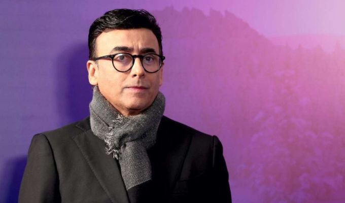¿Quién es este random que criticó el toque de queda?