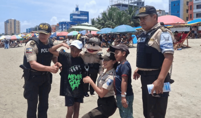 Esmeraldas blinda el feriado con fuerte control policial