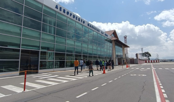 Vuelo Quito-Cuenca terminó en Guayaquil tras una emergencia