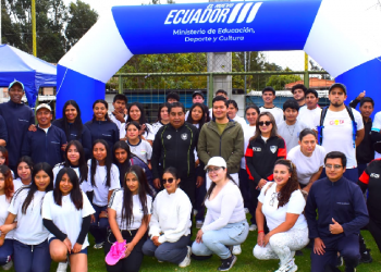 El programa “Actívate” impulsa el deporte a estudiantes y ciudadanos