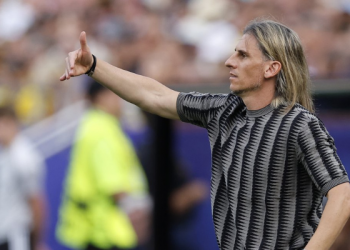 Beccacece siente el rechazo de la hinchada y lo admite