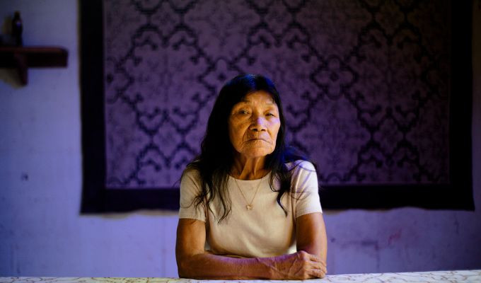Perú sacude Venecia con Sara Flores, la voz del arte Shipibo-Konibo