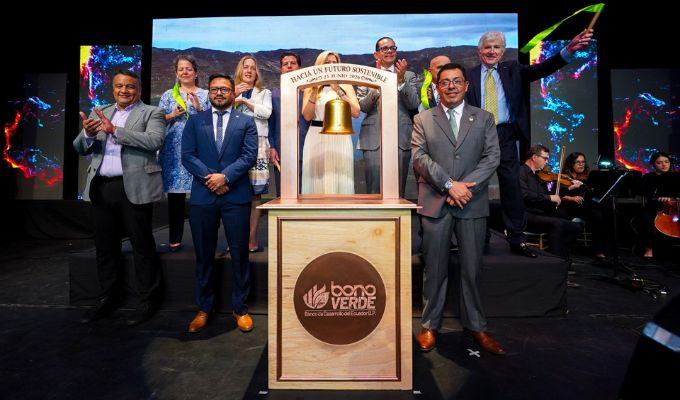 Ecuador estrena su primer bono verde del sector público