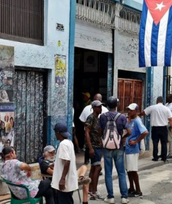 EE. UU. analiza una posible operación militar en Cuba