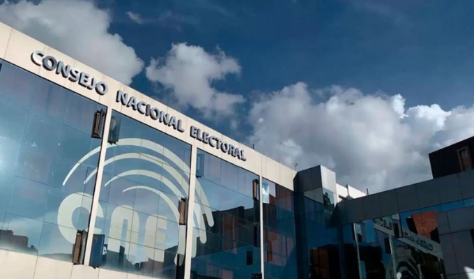 Elecciones 2027: una avalancha de 468 alianzas llegó al CNE
