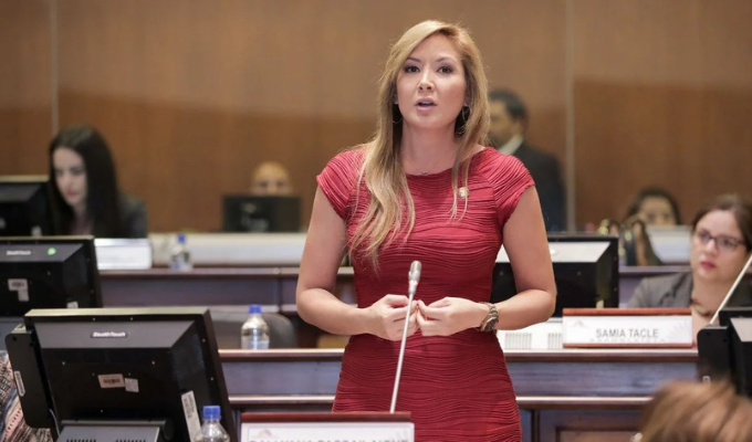 Dallyana Passailaigue renuncia al PSC y aumenta la tensión