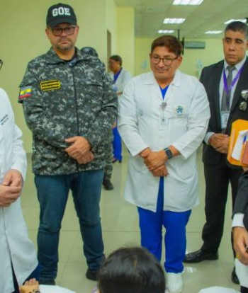 Medicamentos del MSP e IESS aparecieron a la venta en farmacias