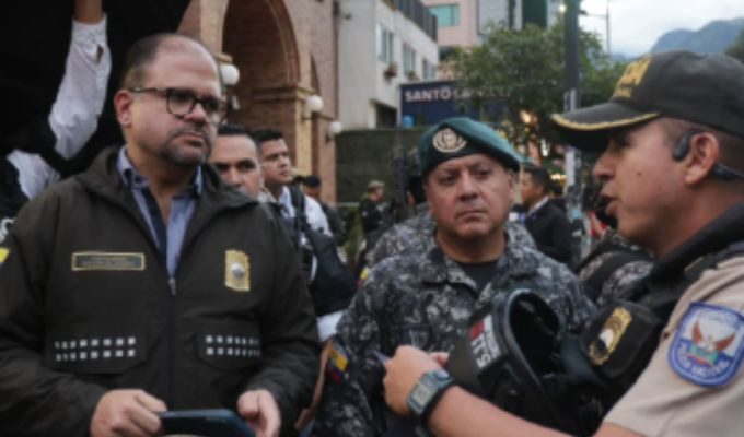 Operativos en Quito dejan 12 detenidos y más de 100 kilos de droga