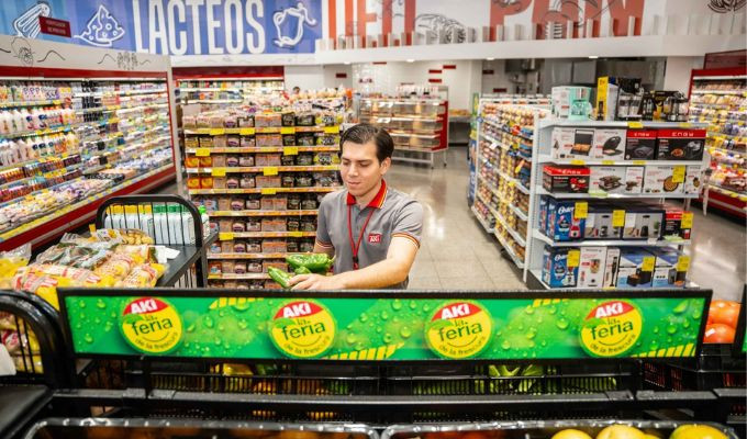 Super Akí Uzcategui abre sus puertas en Quito con 25 mil productos