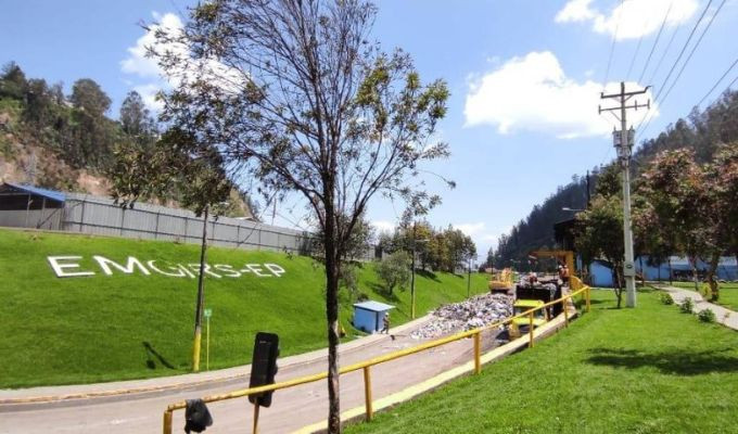 Hallan cadáver en estación de transferencia de basura en Quito