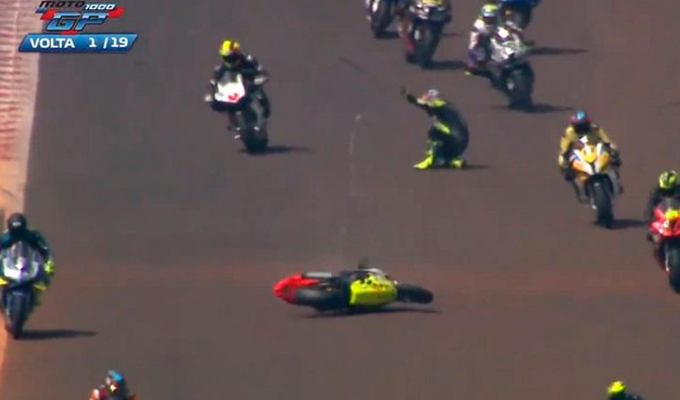🏁🖤 Tragedia en las pistas: Doble fatalidad en Moto 1000 GP.
