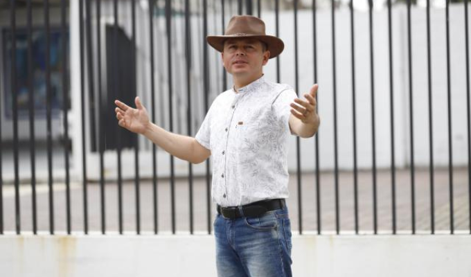 De patrullar calles a conquistar corazones ¡Nuevo tema musical!