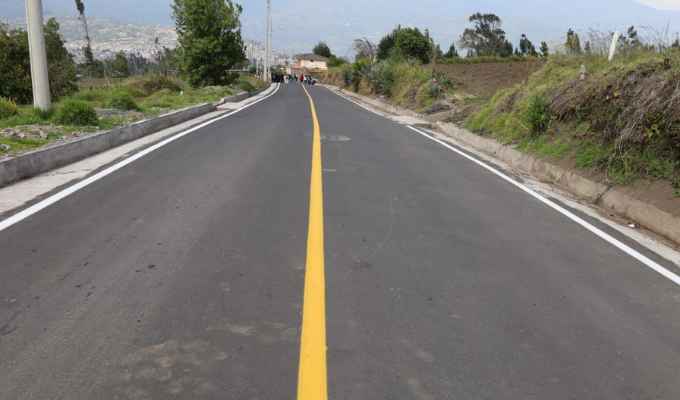 Tungurahua invierte a lo grande en vialidad: ¡Caminos nuevos!