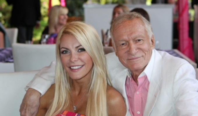 Ex-conejita revela secretos oscuros de la mansión Playboy!