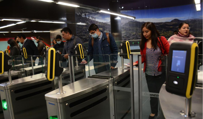 Metro de Quito aún sin funcionar.