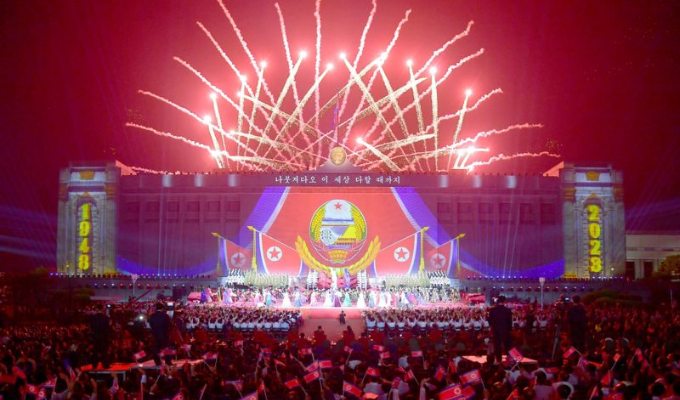 Corea del Norte: ¡75 años de nación bajo un cielo de celebraciones!