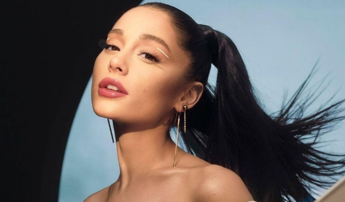 ¡Ariana Grande renuncia al bótox! Revela su nueva visión de belleza