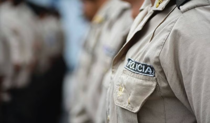 Policía detenido por presunto femicidio de su expareja en Tena