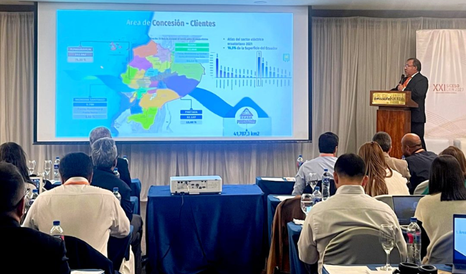 EEASA brilla en seminario internacional de energía en Quito