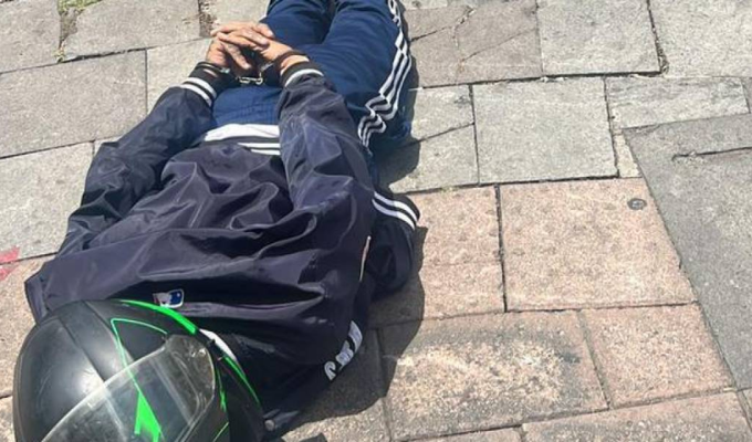 Intento de atentado a viuda de Villavicencio sacude Quito ⚠️🚔