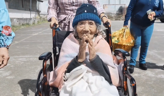 🎂 104 Años de Sabiduría y Compromiso Social Celebrados!