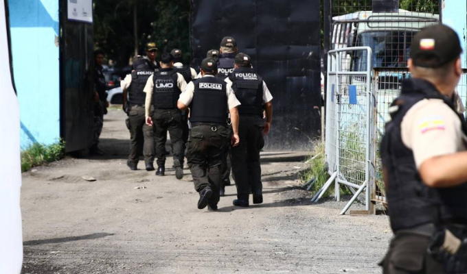 ¡Violencia desatada! 6 reos caídos en Penitenciaría del Litoral!