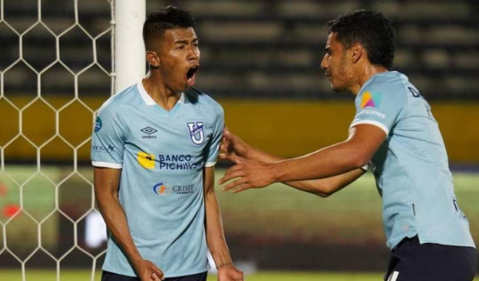 ¡Noche de muchos goles! Católica vence al Cuenca  en minutos finales