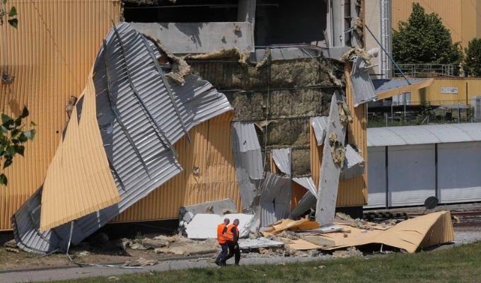 UE denuncia "bárbaros" ataques rusos en Kiev con drones