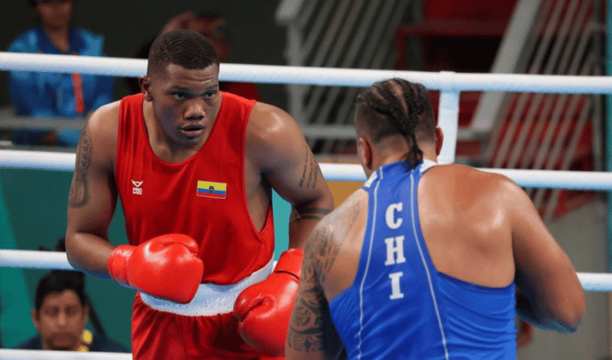 🥊 Gerlon Congo triunfa y pone a Ecuador en cuartos de final 🎉
