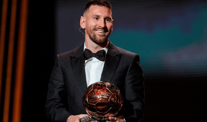 ¡Histórico! Messi se corona con su octavo Balón de Oro