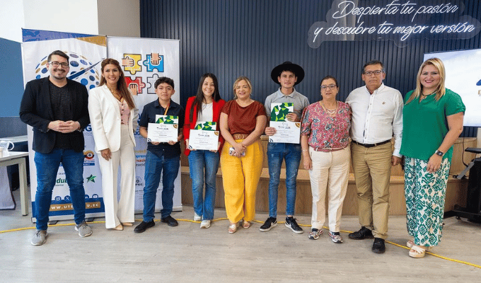 De Tungurahua al mundo: Estudiante brilla en concurso emprendimiento