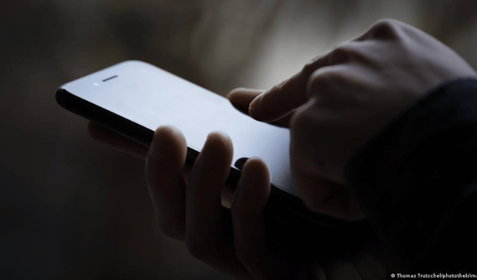 ¡Alerta! 📱 Uso excesivo de celulares afecta esperma, revela estudio